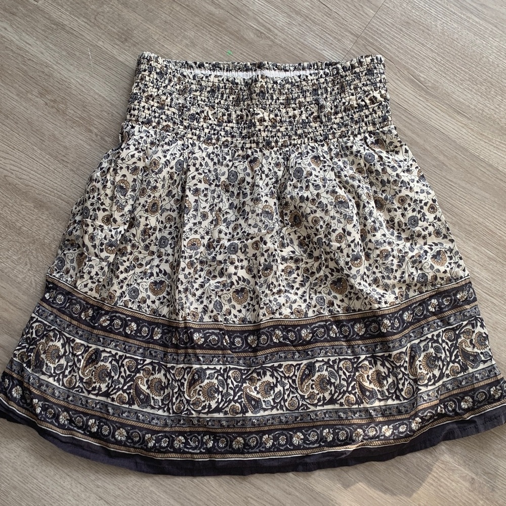 Zara basic Floral Patterned Women's high waisted skirt